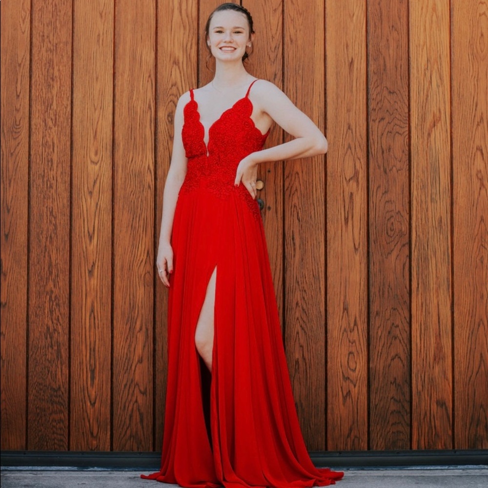 Red prom dress